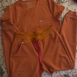 Figs Burnt Orange Scrub Set with Pink Accent